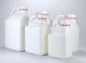 AGCHEM canisters, from 3L to 10L. UN approved