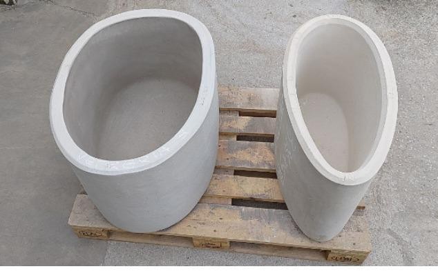 Crucible, pot