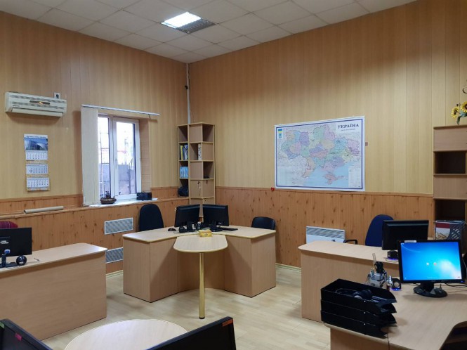  Espaço de escritório totalmente equipado para alugar ou vender