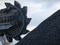 Adani May Sell Stake in Carmichael Coal Mine Amid Funding Delay