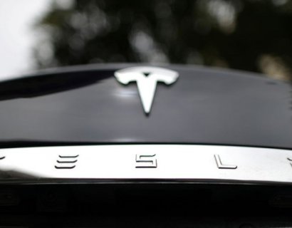 Tesla to buy battery tech maker Maxwell Technologies for $218 million