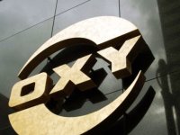 Exclusive: Occidental Petroleum explores sale of pipeline assets - sources
