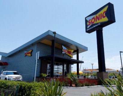 Arby's owner to buy drive-in chain Sonic for $1.57 billion