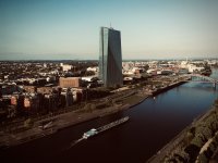 The ECB's change in rate hikes reinforces fears of a new bond crisis
