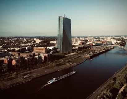 The ECB's change in rate hikes reinforces fears of a new bond crisis