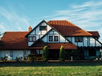 Record housing prices force potential buyers to rent out